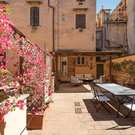 Apartment The Pantheon Terrace Experience Rome