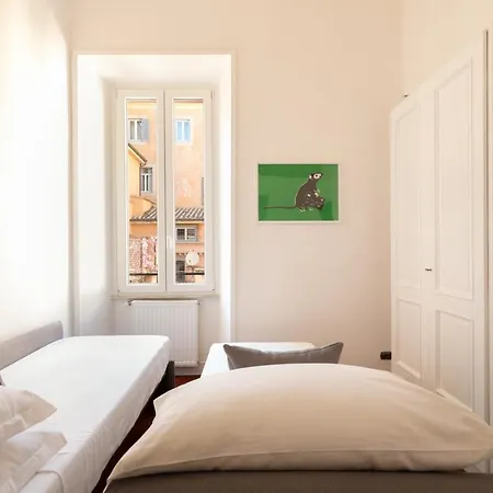 The Pantheon Terrace Experience Apartment *