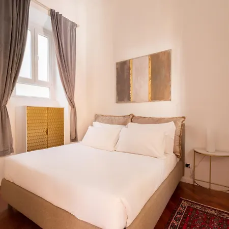 The Pantheon Terrace Experience * Rome