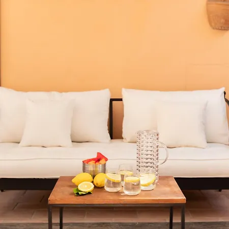 Apartment The Pantheon Terrace Experience *