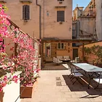 Apartment The Pantheon Terrace Experience Rome