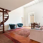 Apartment The Pantheon Terrace Experience